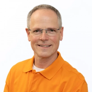 Dr. Stefan Buch